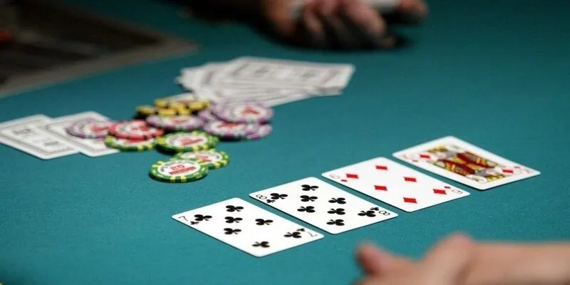 Game Bài Đổi Thưởng Qua Ngân Hàng Siêu Nhanh, Tiện Lợi 2 Trò chơi phỏm đổi thưởng hấp dẫn, dễ tham gia